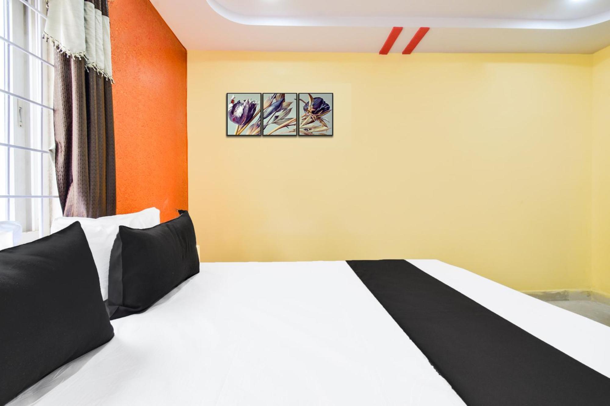 Hotel O Lucky Grand 하이데라바드 외부 사진