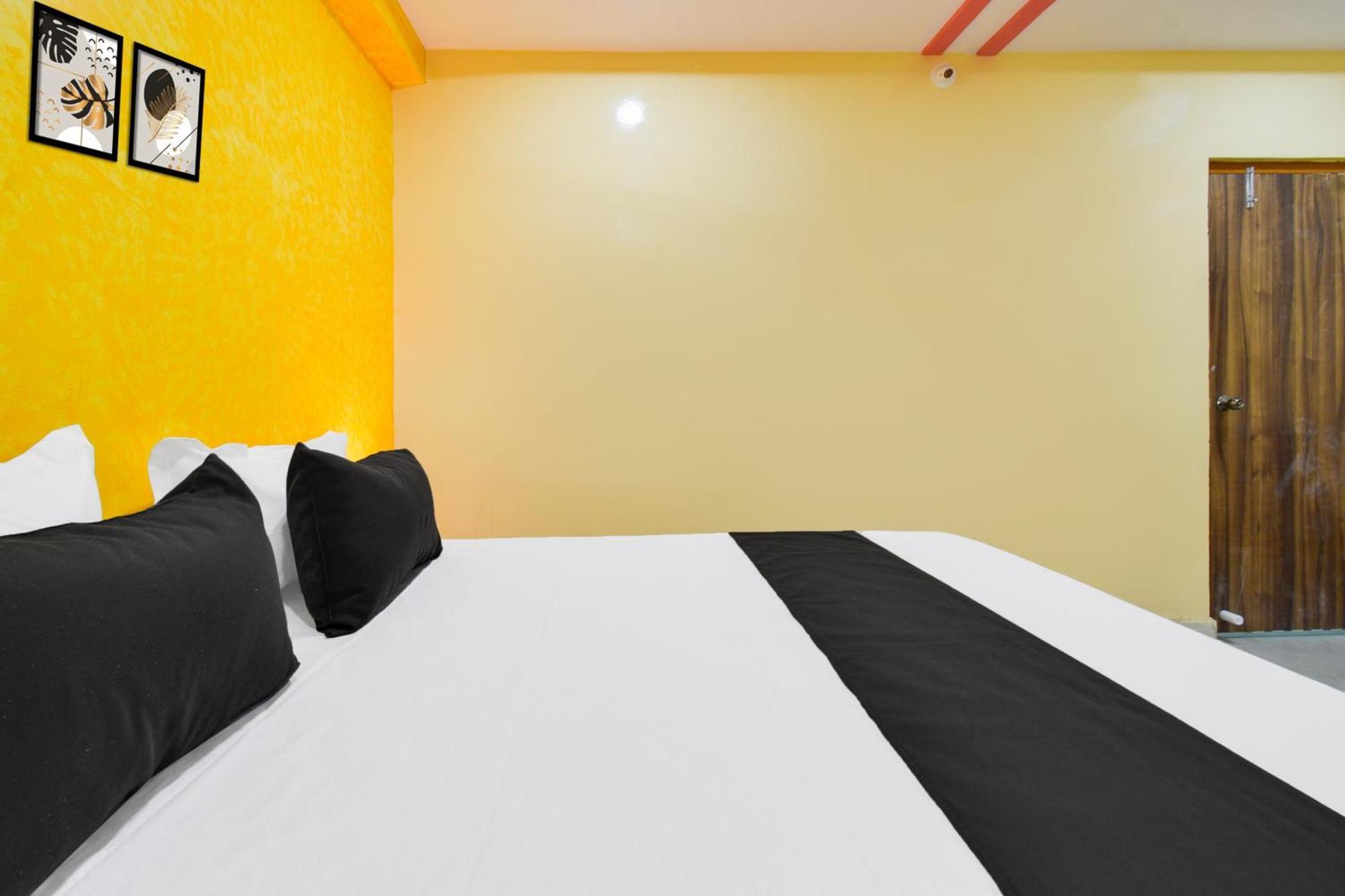 Hotel O Lucky Grand 하이데라바드 외부 사진
