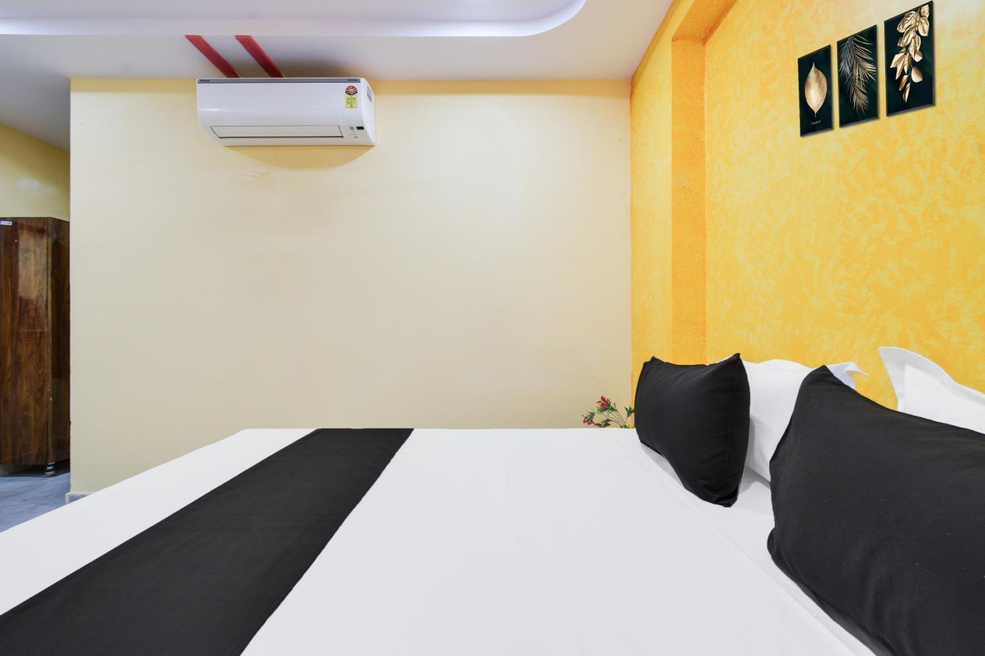 Hotel O Lucky Grand 하이데라바드 외부 사진
