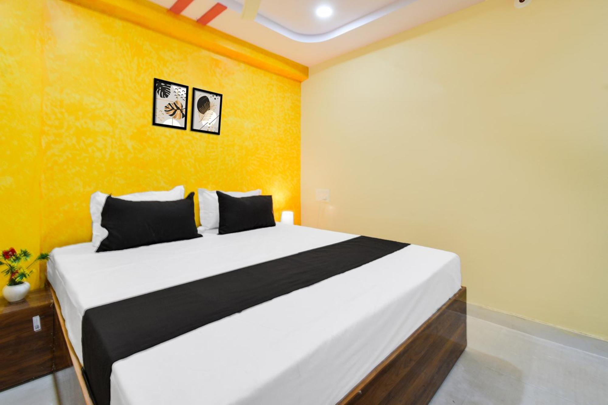 Hotel O Lucky Grand 하이데라바드 외부 사진